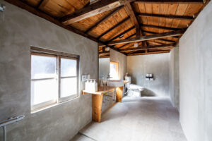 時うつろう小屋組の宿