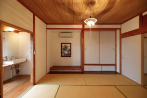 アダンと海みる宿